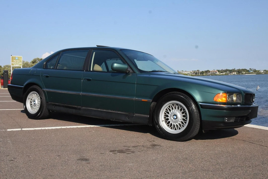 1998 BMW E38 7 Series - Image 3 of 6