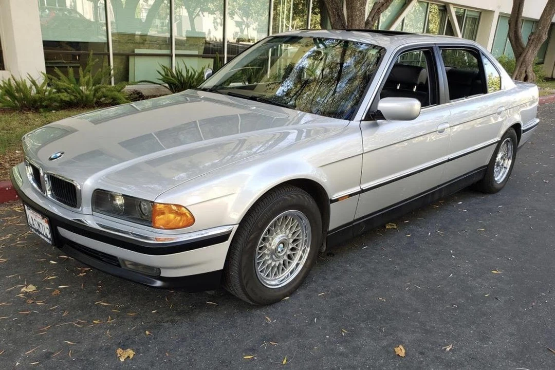 1998 BMW E38 7 Series - Image 2 of 31