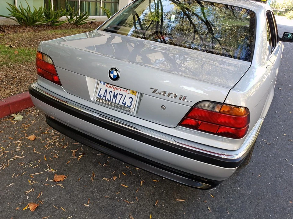 1998 BMW E38 7 Series - Image 16 of 31
