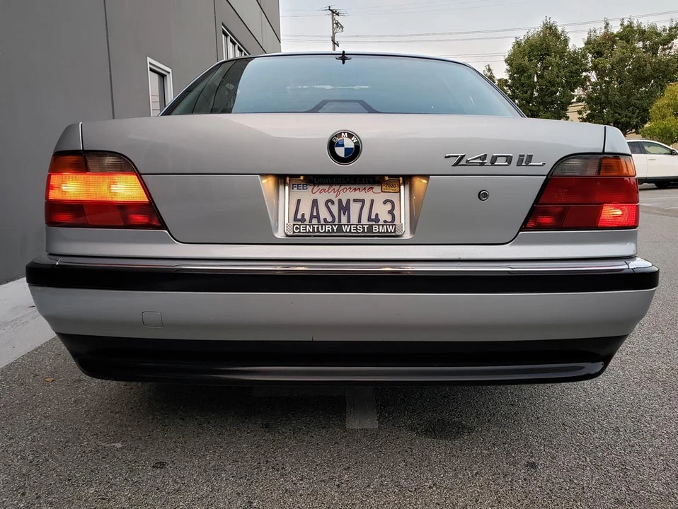 1998 BMW E38 7 Series - Image 3 of 31
