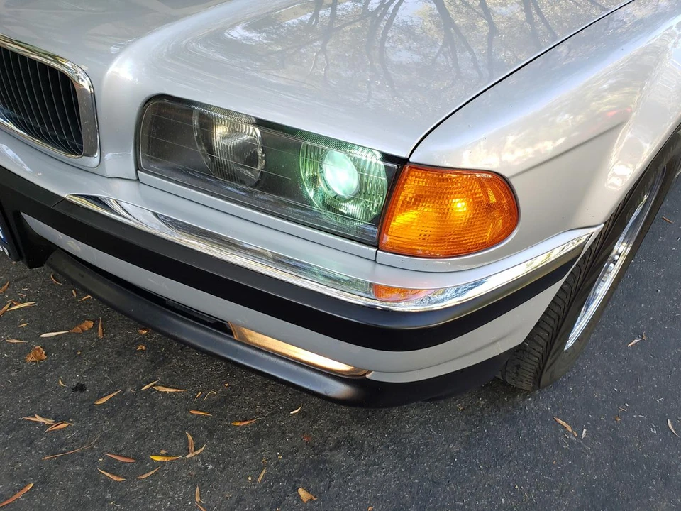 1998 BMW E38 7 Series - Image 9 of 31