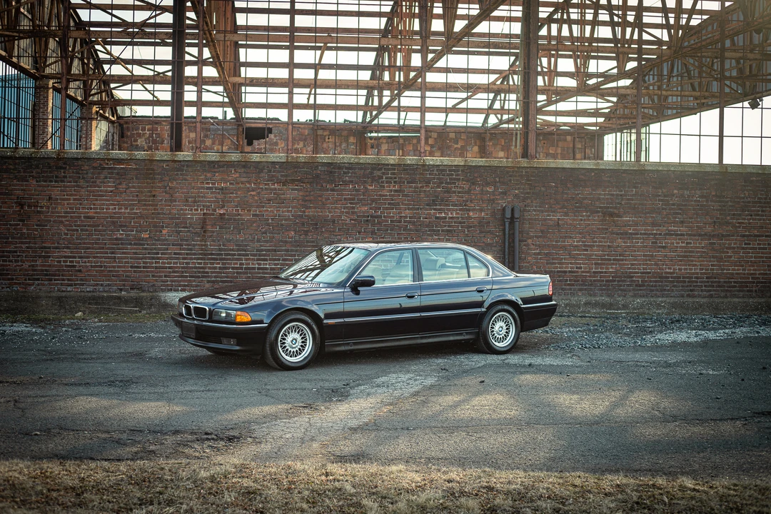 1998 BMW E38 7 Series - Image 8 of 31