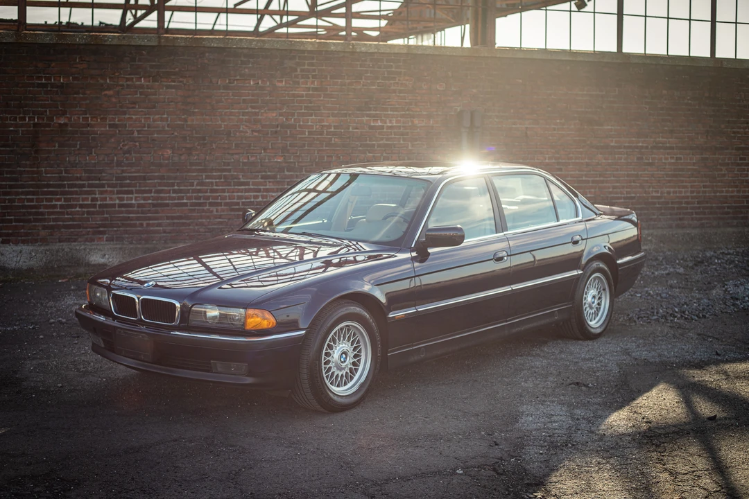 1998 BMW E38 7 Series - Image 6 of 31