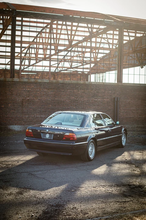 1998 BMW E38 7 Series - Image 16 of 31