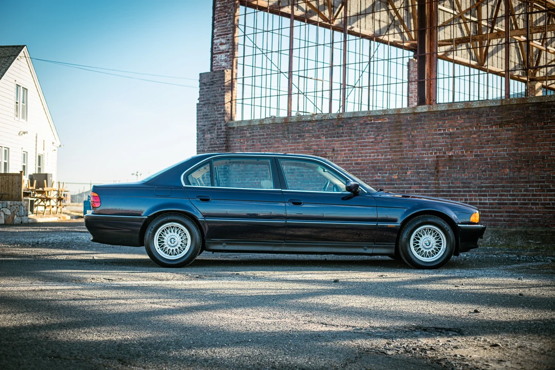 1998 BMW E38 7 Series - Image 22 of 31