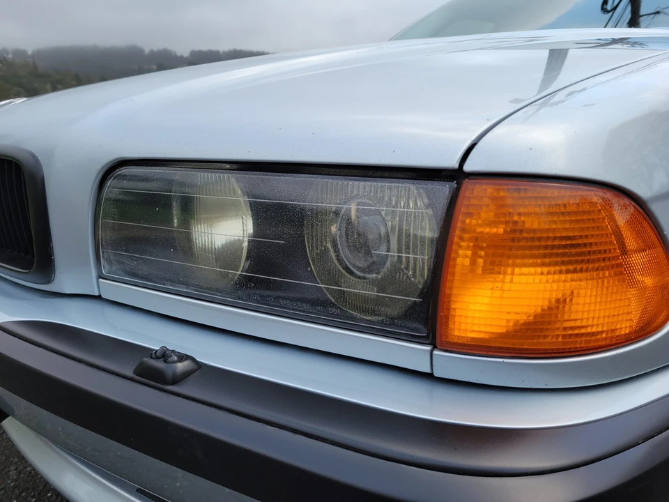 1998 BMW E38 7 Series - Image 12 of 31