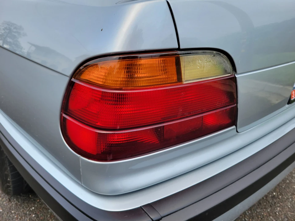 1998 BMW E38 7 Series - Image 17 of 31