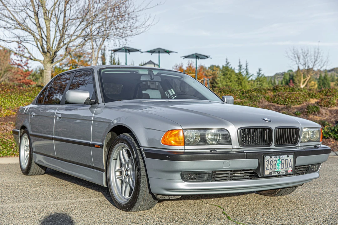 1998 BMW E38 7 Series - Image 4 of 31