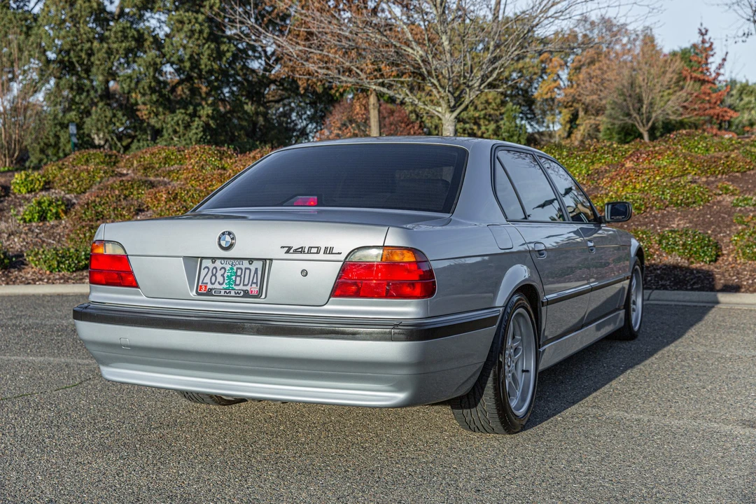 1998 BMW E38 7 Series - Image 6 of 31