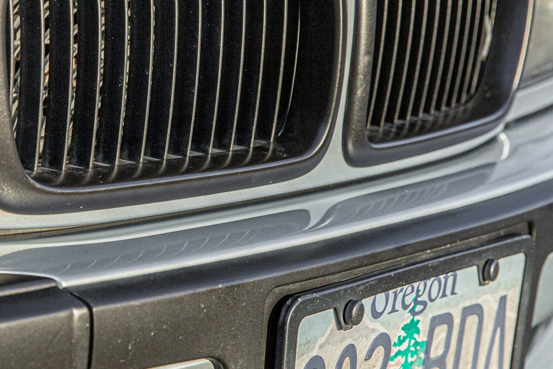 1998 BMW E38 7 Series - Image 23 of 31