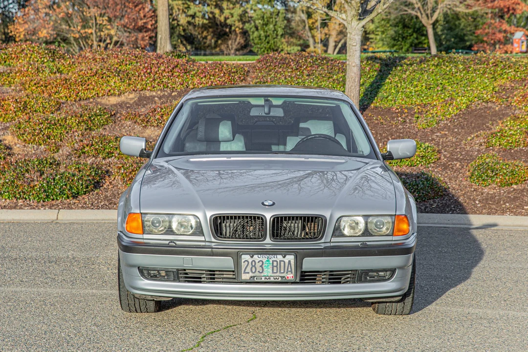 1998 BMW E38 7 Series - Image 3 of 31