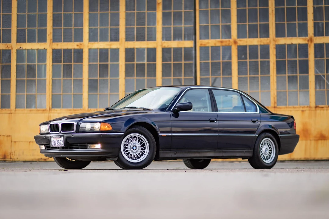 1998 BMW E38 7 Series - Image 10 of 31