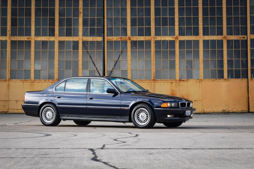 1998 BMW E38 7 Series - Image 26 of 31