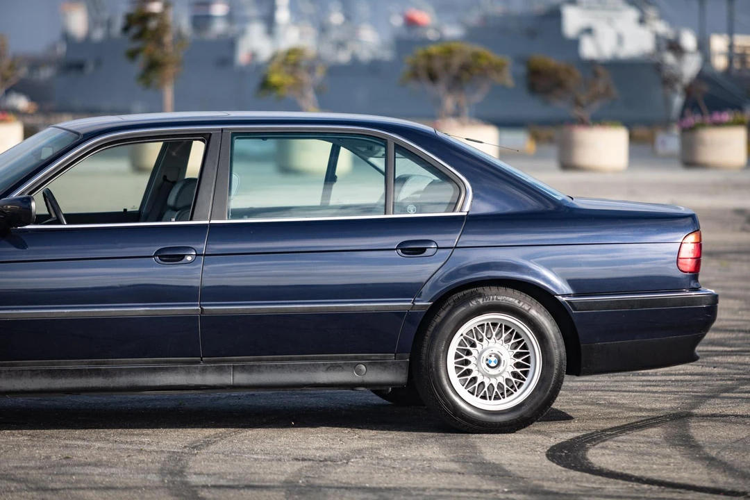 1998 BMW E38 7 Series - Image 14 of 31