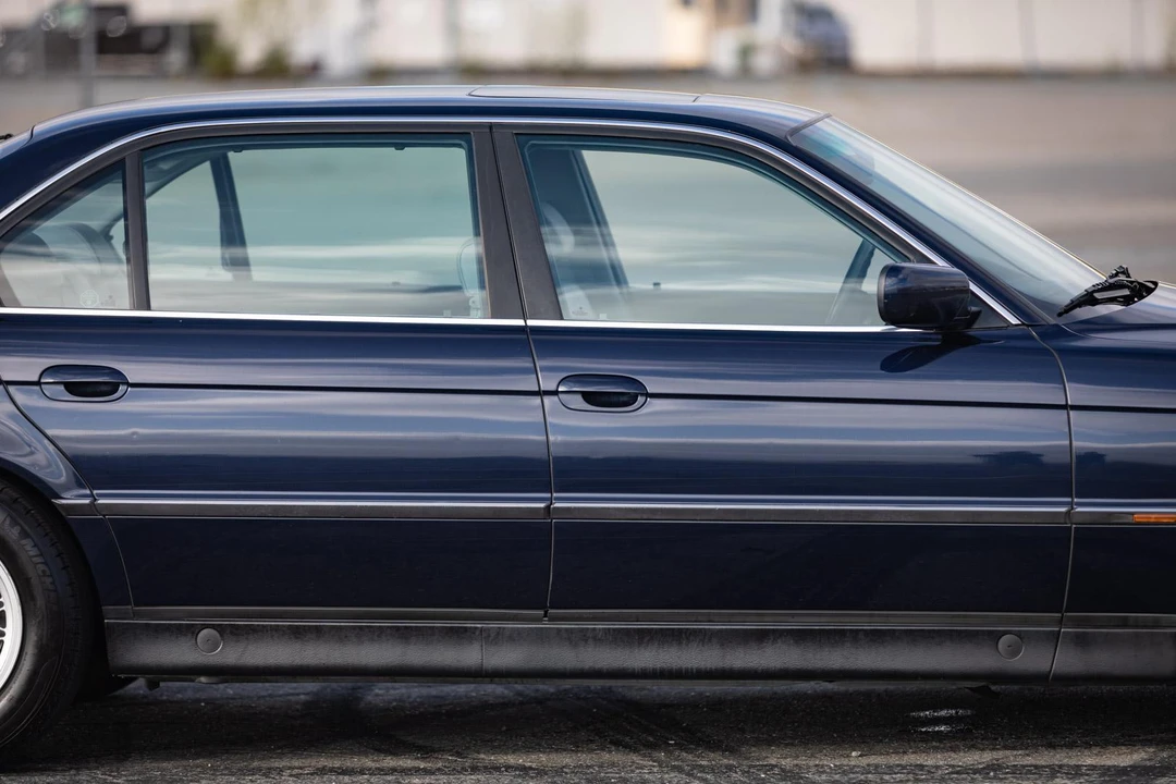 1998 BMW E38 7 Series - Image 24 of 31