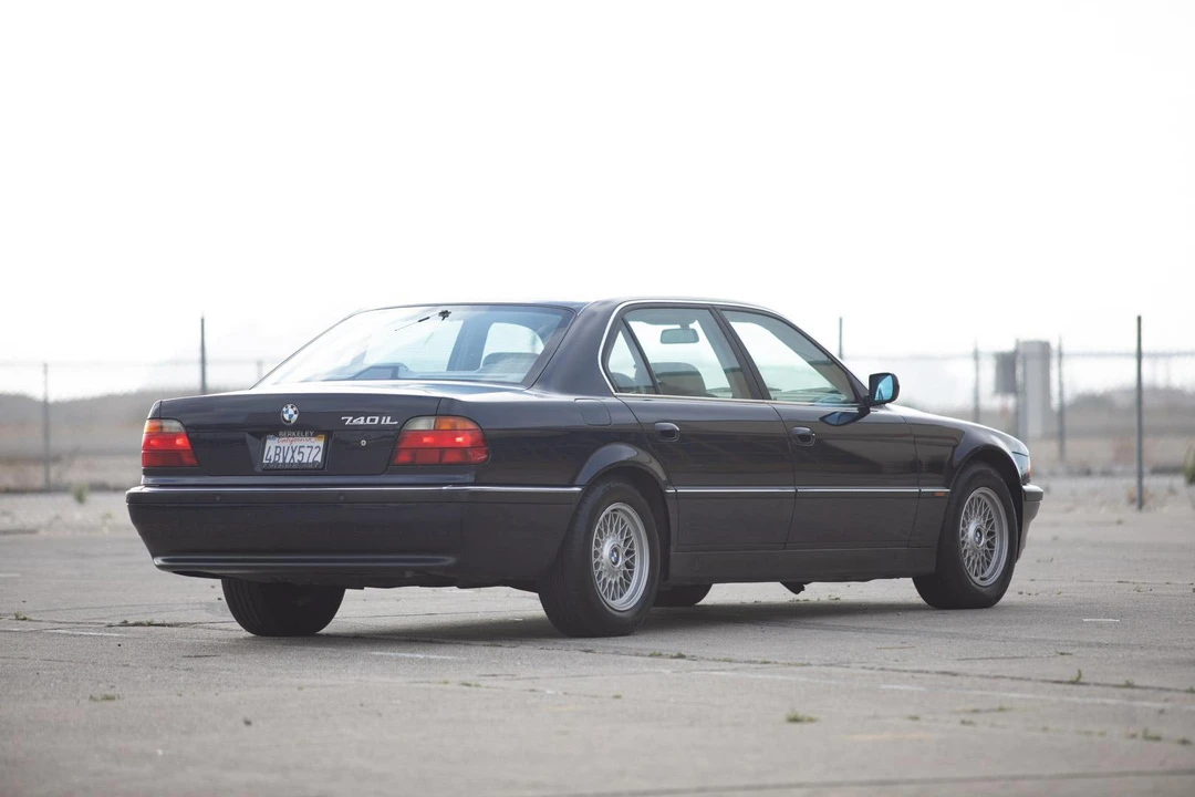 1998 BMW E38 7 Series - Image 20 of 31