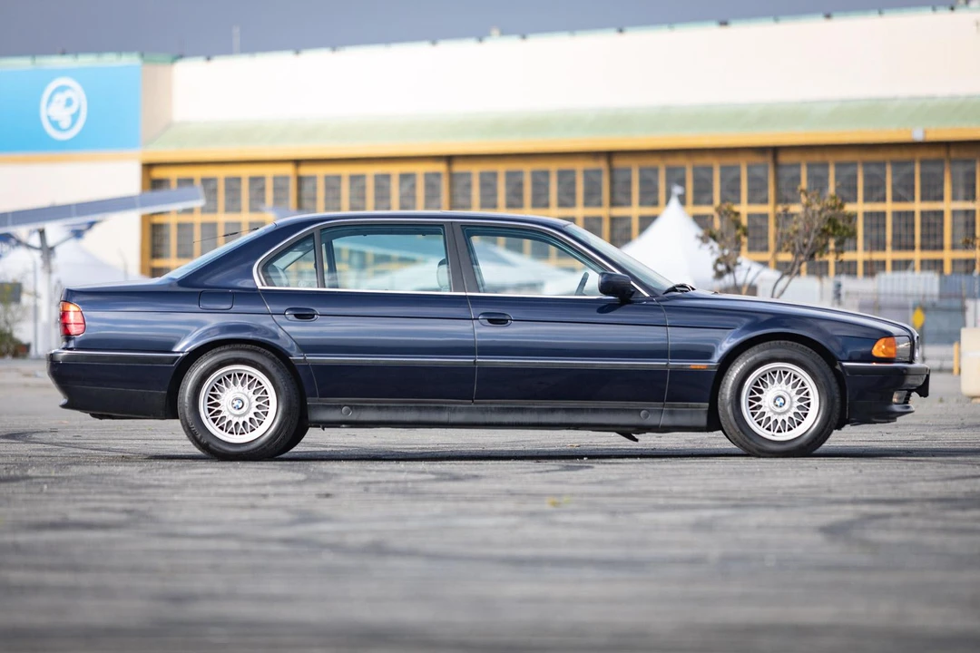 1998 BMW E38 7 Series - Image 22 of 31