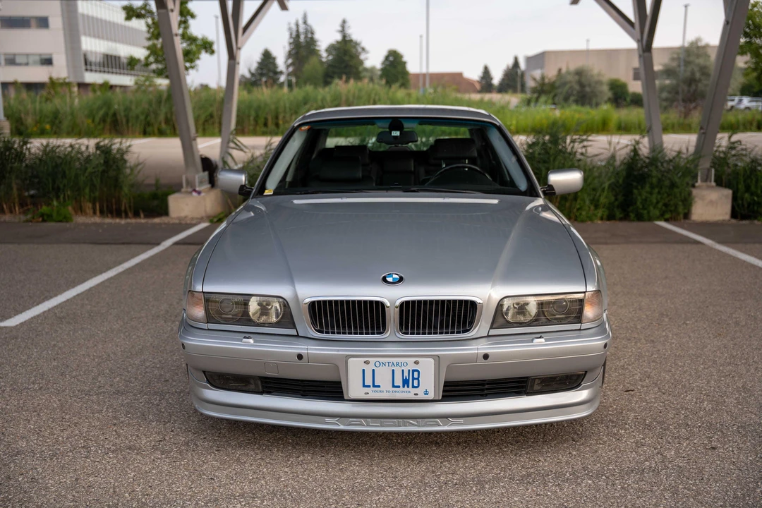 1998 BMW E38 750i & 750iL Sedan - Image 23 of 31