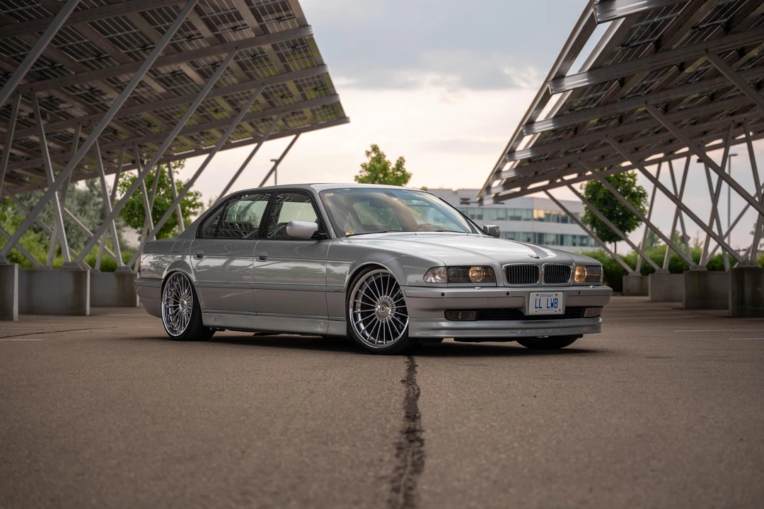 1998 BMW E38 750i & 750iL Sedan - Image 19 of 31