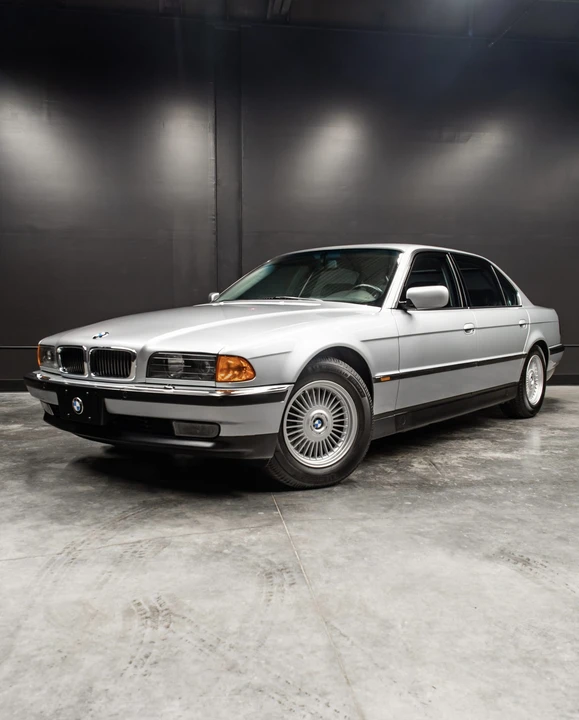1998 BMW E38 750i & 750iL Sedan - Image 26 of 31