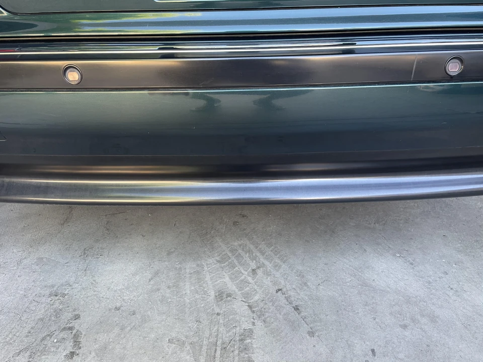 1998 BMW E38 750i & 750iL Sedan - Image 16 of 31