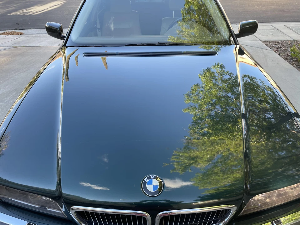 1998 BMW E38 750i & 750iL Sedan - Image 11 of 31
