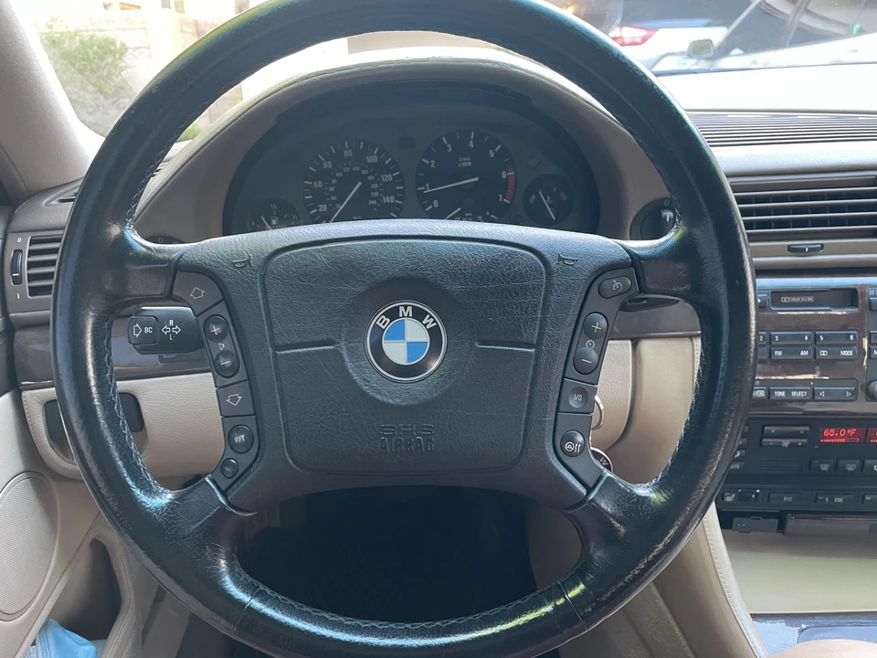 1998 BMW E38 750i & 750iL Sedan - Image 30 of 31