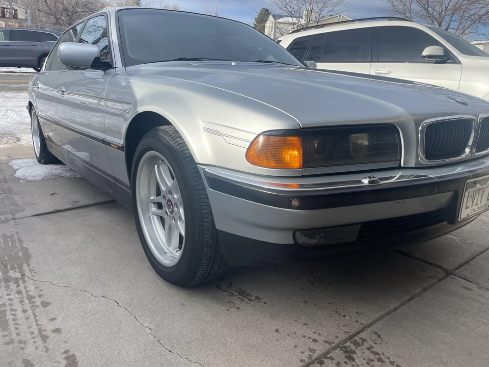 1998 BMW E38 750i & 750iL Sedan - Image 20 of 31