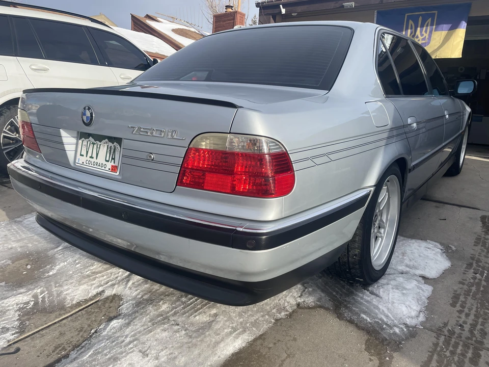 1998 BMW E38 750i & 750iL Sedan - Image 15 of 31