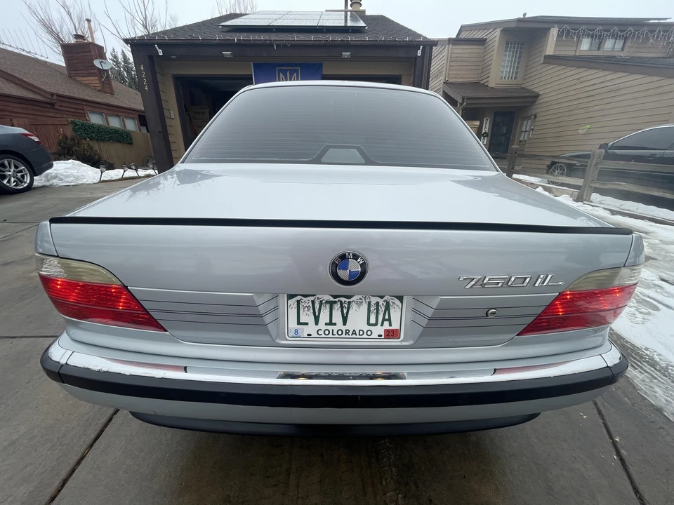 1998 BMW E38 750i & 750iL Sedan - Image 14 of 31