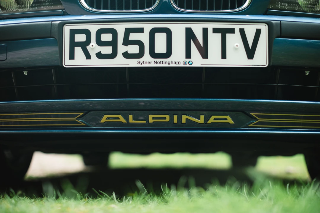 1998 BMW Alpina B10 - Image 25 of 31