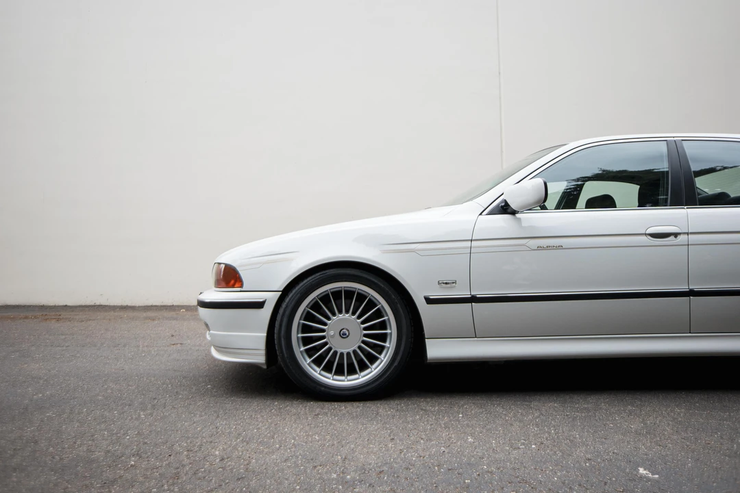 1998 BMW Alpina B10 - Image 24 of 31