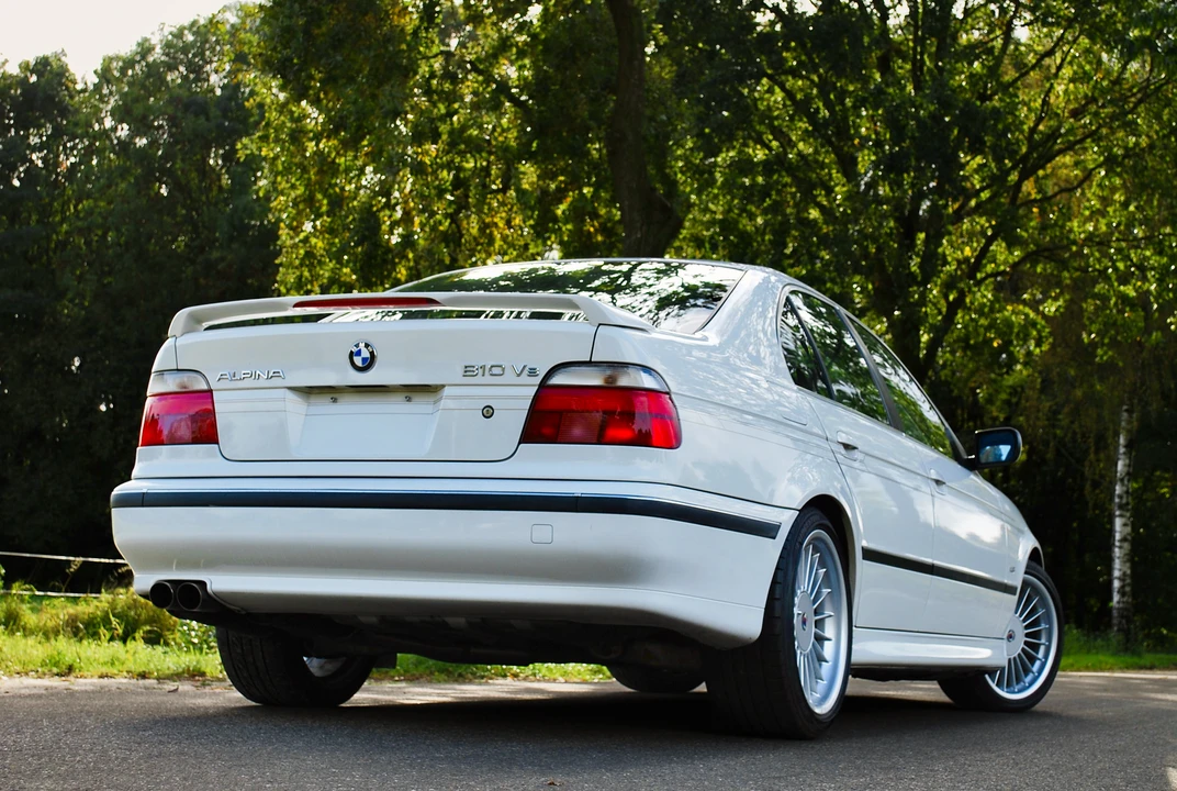 1998 BMW Alpina B10 - Image 8 of 31