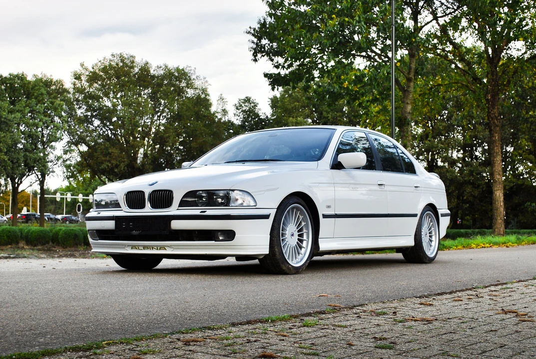 1998 BMW Alpina B10 - Image 4 of 31