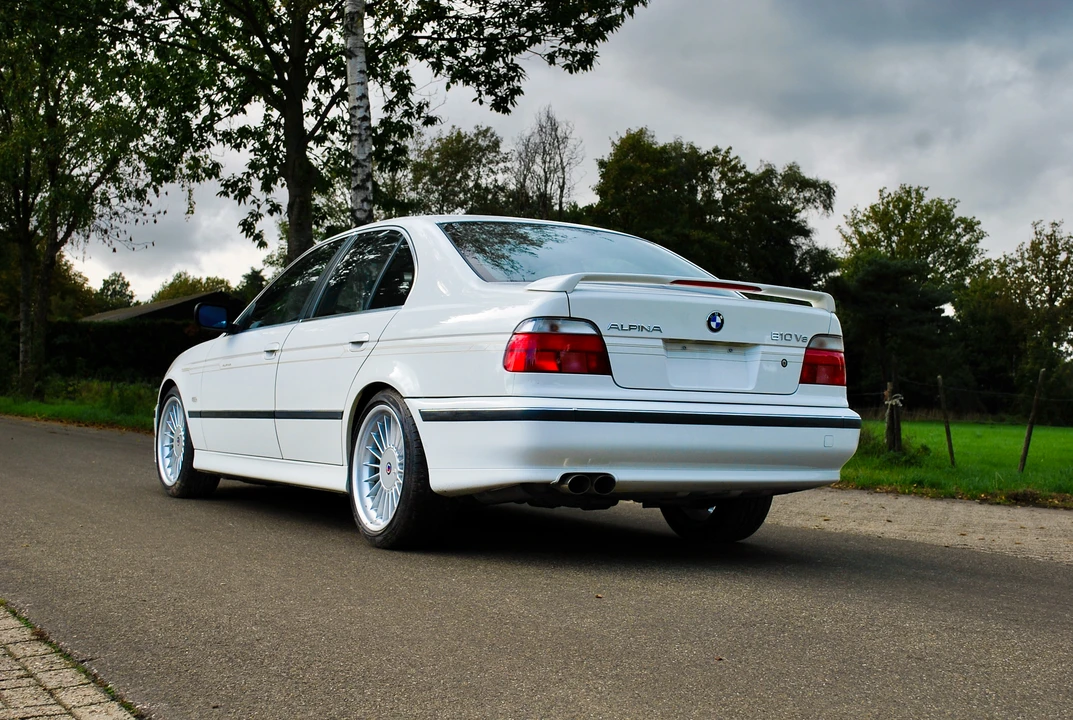 1998 BMW Alpina B10 - Image 14 of 31