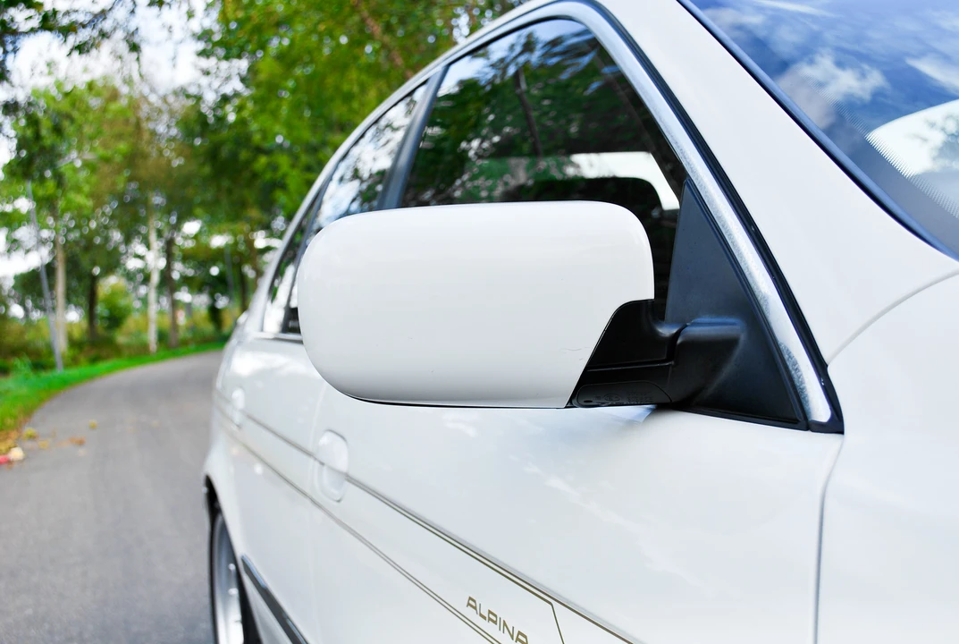 1998 BMW Alpina B10 - Image 27 of 31