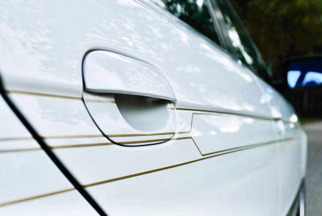 1998 BMW Alpina B10 - Image 29 of 31