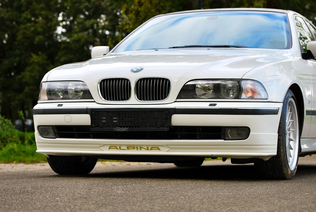 1998 BMW Alpina B10 - Image 22 of 31