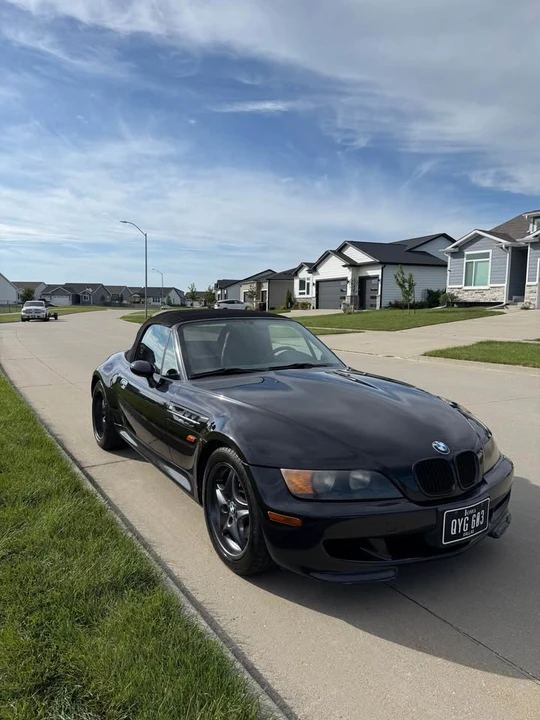 1998 BMW Z3 M Roadster - Image 2 of 9