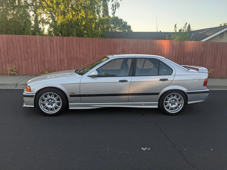 1998 BMW E36 M3 - Image 3 of 31