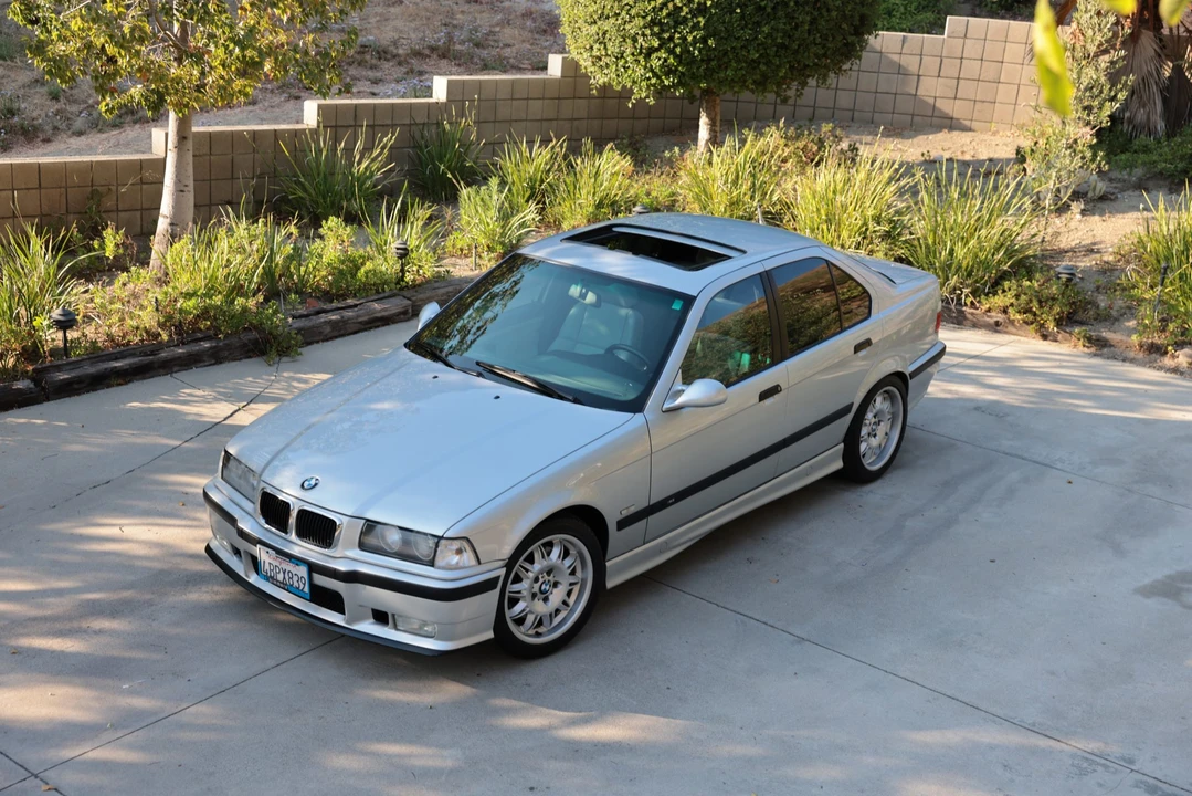1998 BMW E36 M3 - Image 2 of 31