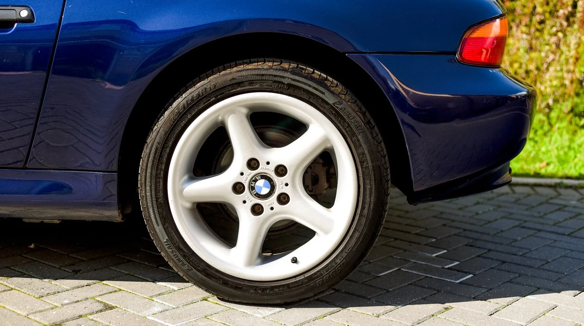 1998 BMW Z3 - Image 25 of 30