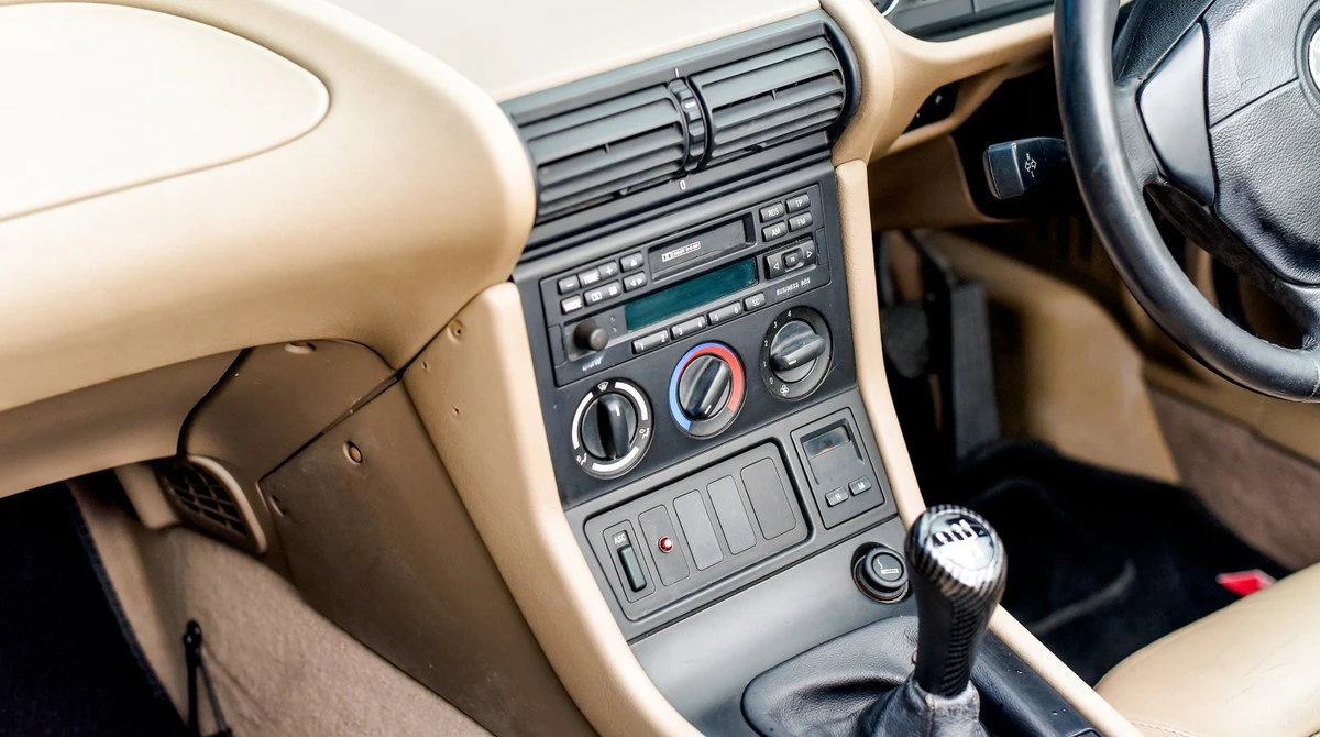1998 BMW Z3 - Image 29 of 30