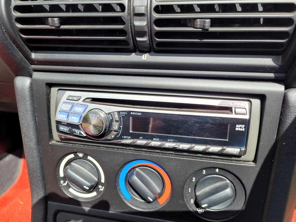 1998 BMW Z3 - Image 26 of 30