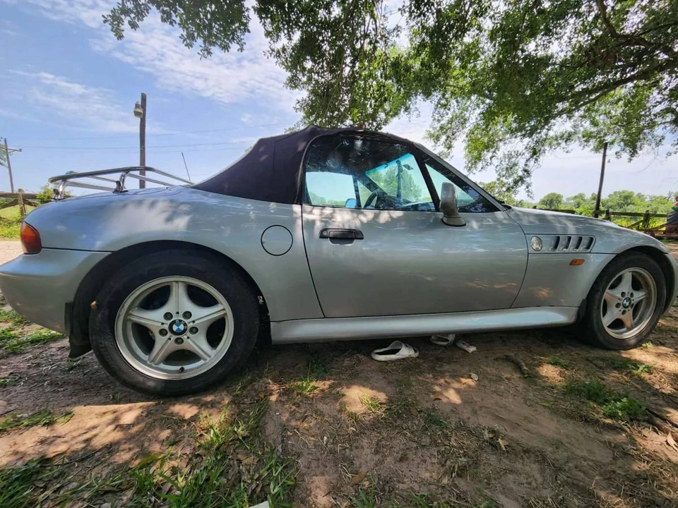 1998 BMW Z3 Roadster - Image 2 of 7