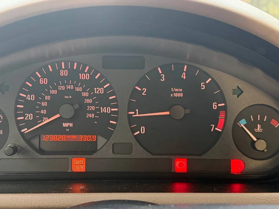 1998 BMW Z3 Roadster - Image 9 of 11