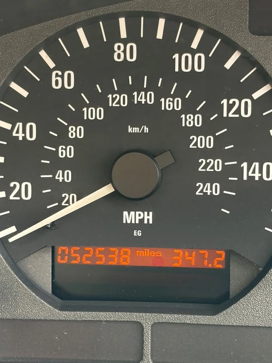 1998 BMW Z3 Roadster - Image 14 of 15