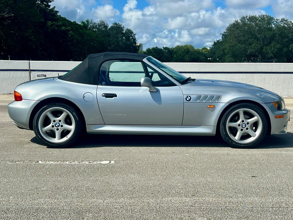1998 BMW Z3 Roadster - Image 18 of 31