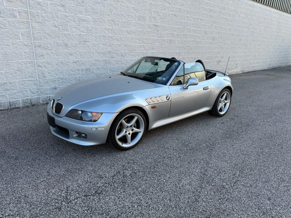 1998 BMW Z3 Roadster - Image 2 of 31