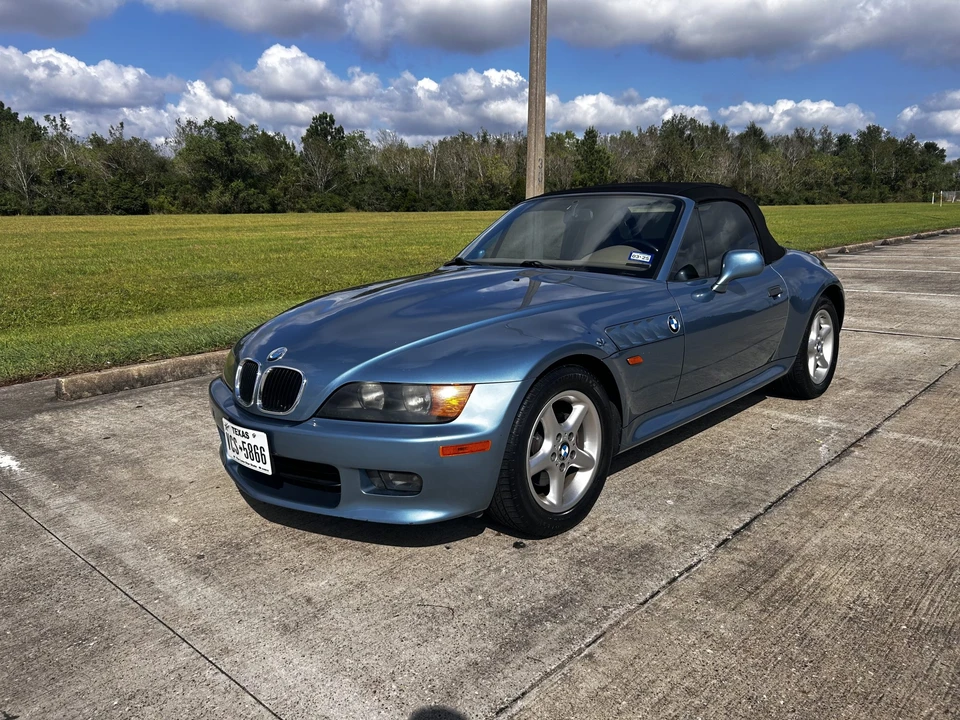 1998 BMW Z3 Roadster - Image 2 of 31